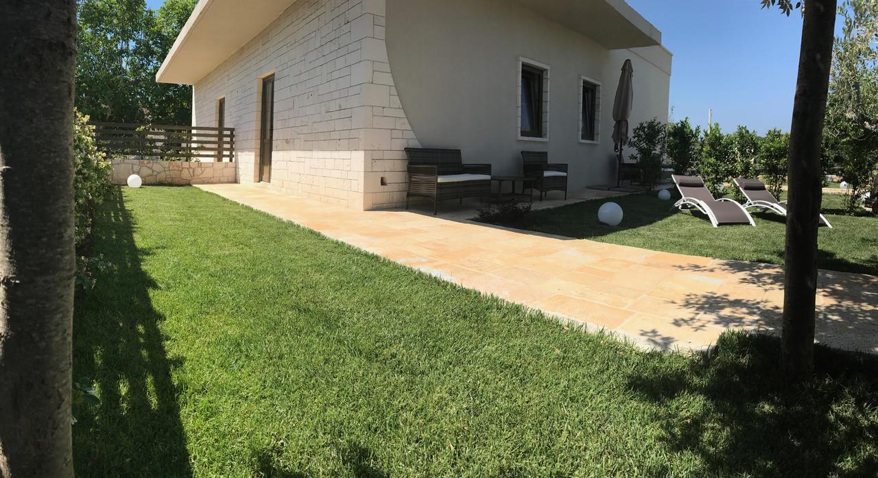 Borgo D'Itria Hotel Монополи Екстериор снимка