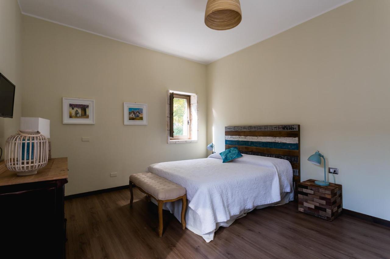 Borgo D'Itria Hotel Монополи Екстериор снимка